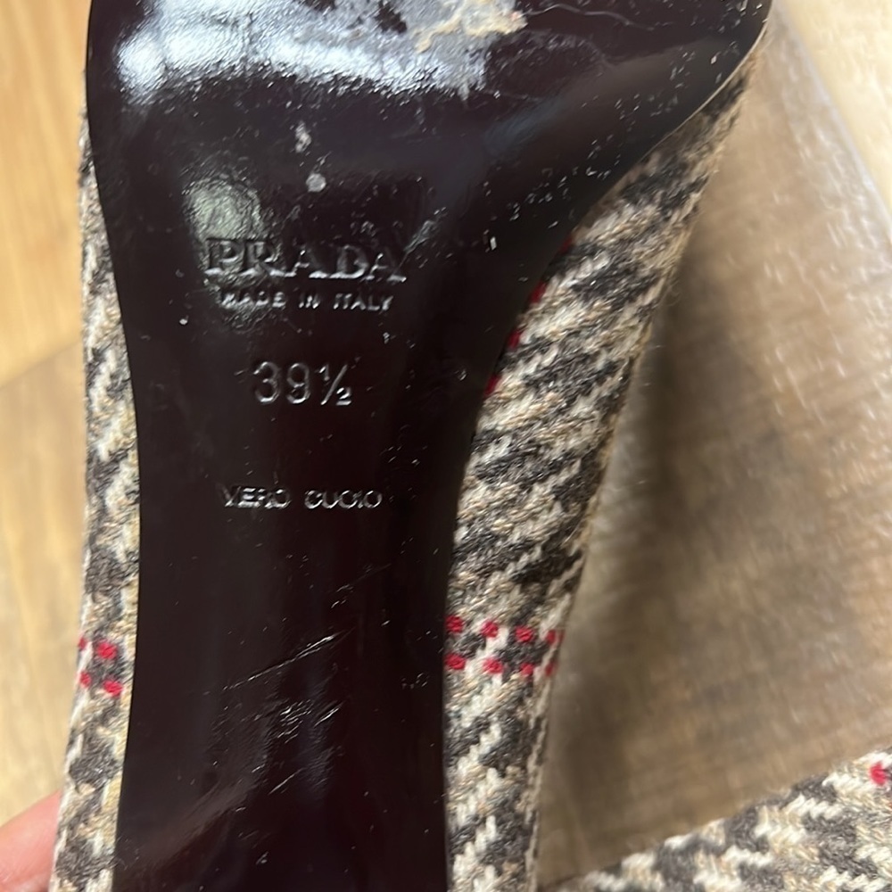 PRADA TWEED HEELS size 39.5 - Picture 9 of 10